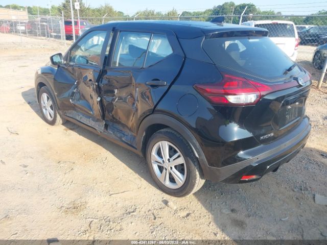 2021 NISSAN KICKS 3N1CP5BV5ML500360 Photo 2