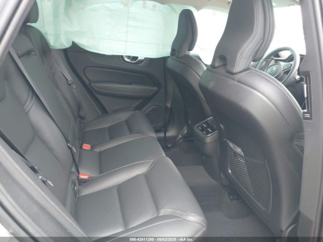 2024 VOLVO XC60 YV4L12RM0R1719376 Photo 7
