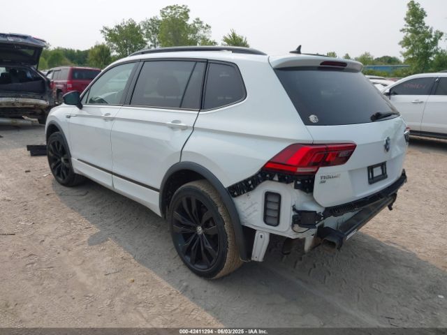 3VV3B7AX3LM179830 Volkswagen Tiguan 2.0t Se/2.0t Se R-line Black/2.0t Sel