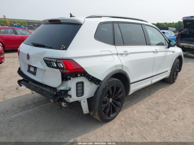 3VV3B7AX3LM179830 Volkswagen Tiguan 2.0t Se/2.0t Se R-line Black/2.0t Sel