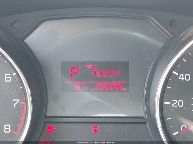KNDMB5C18G6159773 KIA SEDONA LX