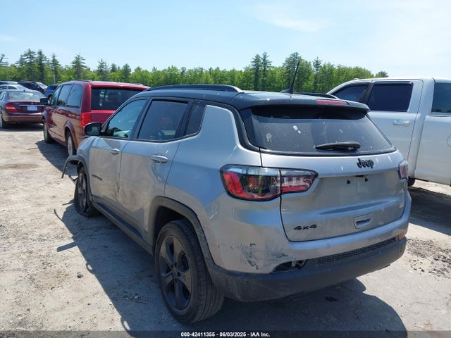 3C4NJDBBXMT547228 Jeep 2021