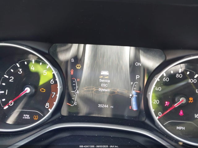 3C4NJDBBXMT547228 Jeep 2021