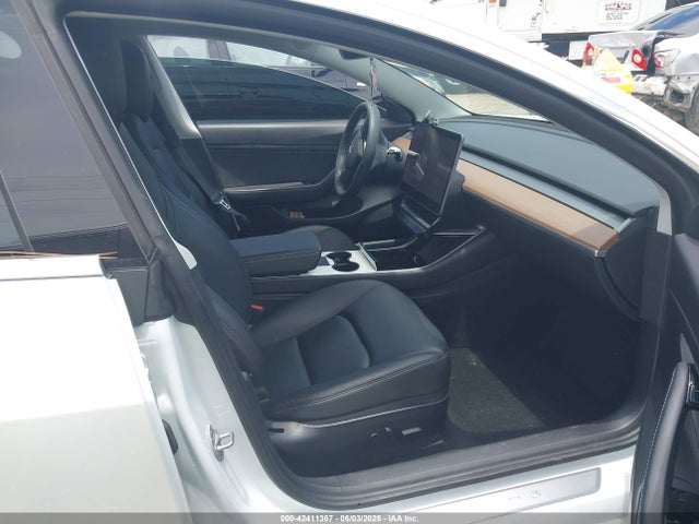 2020 TESLA MODEL 3 5YJ3E1EA2LF659760 Photo 4