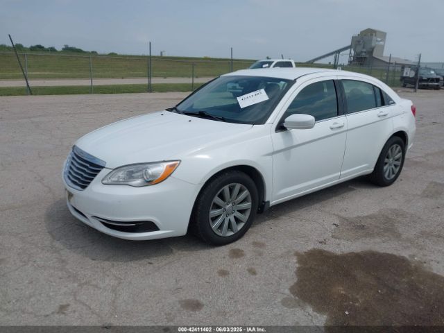 2013 CHRYSLER 200 1C3CCBBG1DN528251 Photo 1