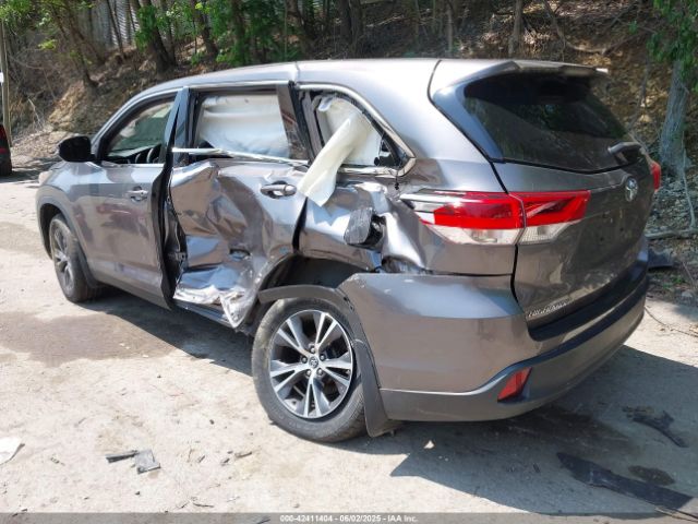 2019 TOYOTA HIGHLANDER 5TDBZRFH4KS992336 Photo 2