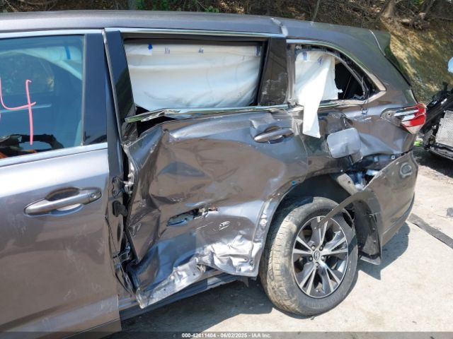 2019 TOYOTA HIGHLANDER 5TDBZRFH4KS992336 Photo 5