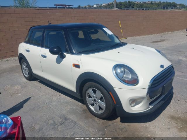 2016 MINI COOPER WMWXU1C56G2D10605 Photo 0