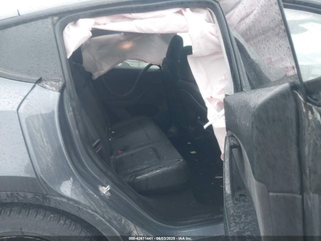 2023 TESLA MODEL Y 7SAYGDEE9PA183114 Photo 7