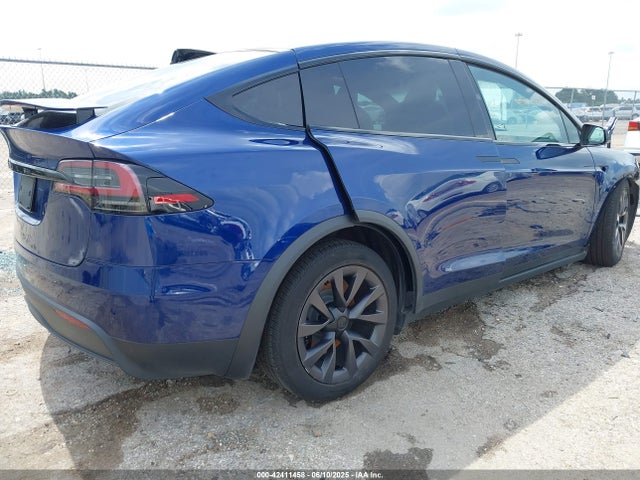 2024 TESLA MODEL X 7SAXCBE52RF456542 Photo 3