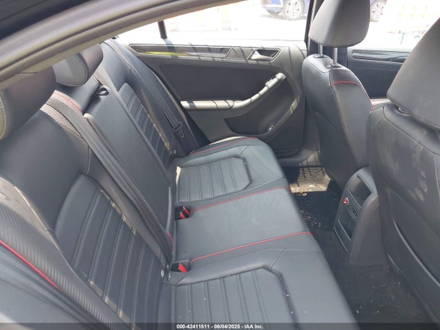 3VW4T7AJ1EM327419 Volkswagen Jetta