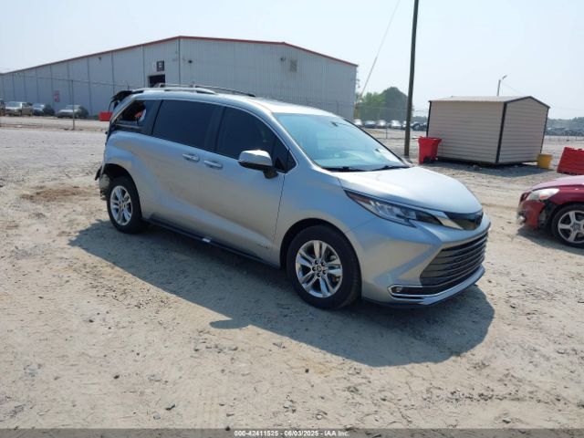 2021 TOYOTA SIENNA 5TDZRKEC3MS040149