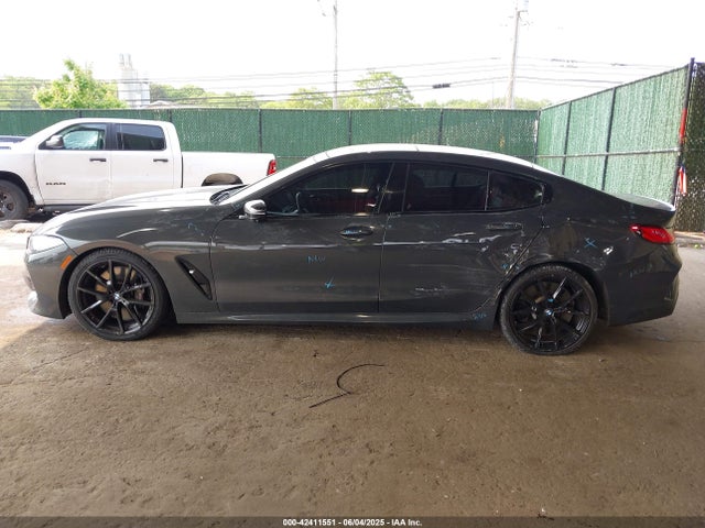 WBAGV8C0XNCH43670 BMW m850i