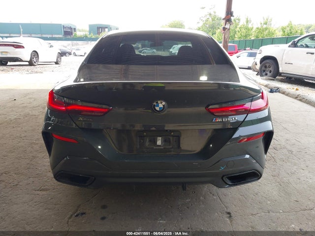 WBAGV8C0XNCH43670 BMW m850i