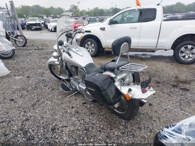 2009 HONDA VTX1300 1HFSC52659A600895 Photo 2