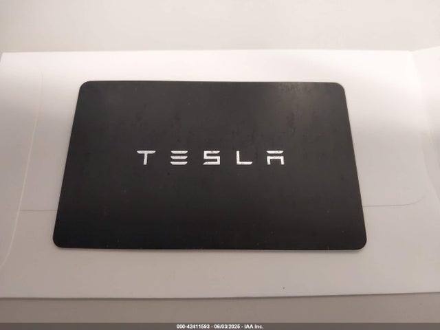 2023 TESLA MODEL 3 5YJ3E1EB2PF713900 Photo 10