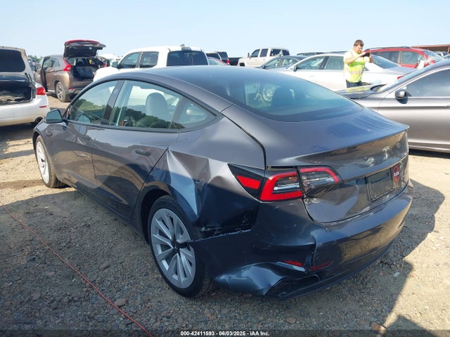 2023 TESLA MODEL 3 5YJ3E1EB2PF713900 Photo 2