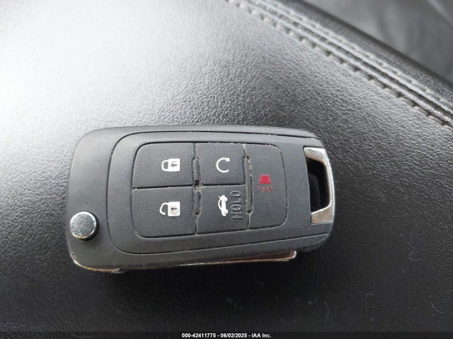 1G4GF5G31FF344254 Buick lfx
