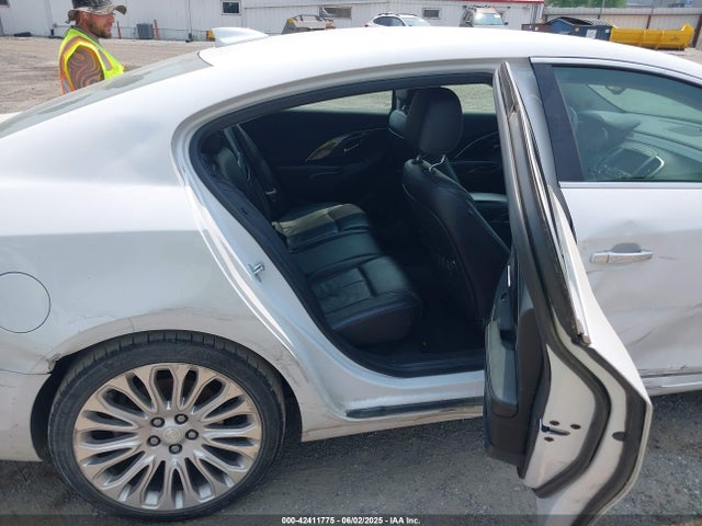 1G4GF5G31FF344254 Buick lfx