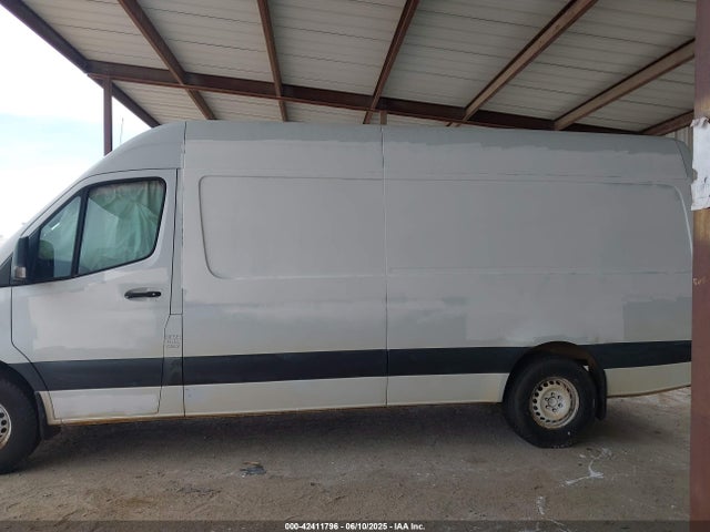 Mercedes-Benz om651 2021 W1Y4DCHY1MT062685 Image 13