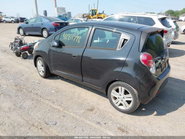 KL8CB6S92FC711723 Chevrolet Spark Ls Cvt