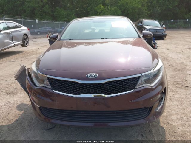 5XXGT4L30JG268095 KIA Optima Lx
