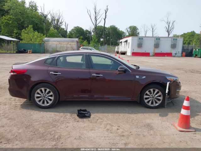 5XXGT4L30JG268095 KIA Optima Lx