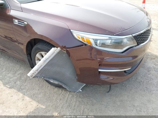 5XXGT4L30JG268095 KIA Optima Lx