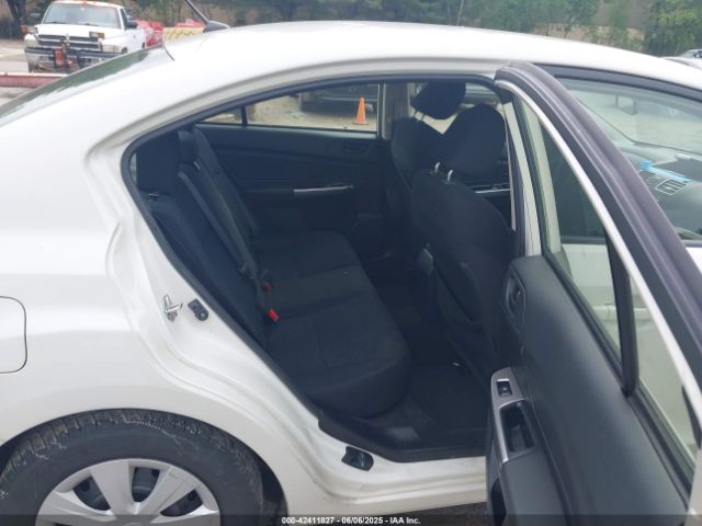 JF1GJAA67FH018631 Subaru Impreza 2.0i