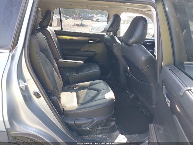 5TDFARAHXMS011591 Toyota a25a-fxs, 5nm