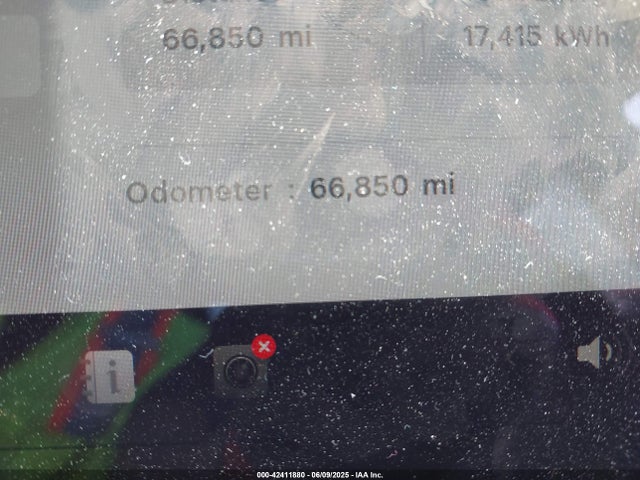 5YJ3E1EB9MF974887 Tesla MODEL 3