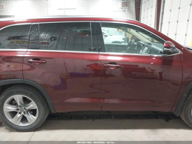 5TDDKRFH2GS243247 Toyota 2gr-fe