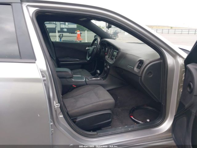 2C3CDXBG8HH546321 Dodge Charger Se Rwd