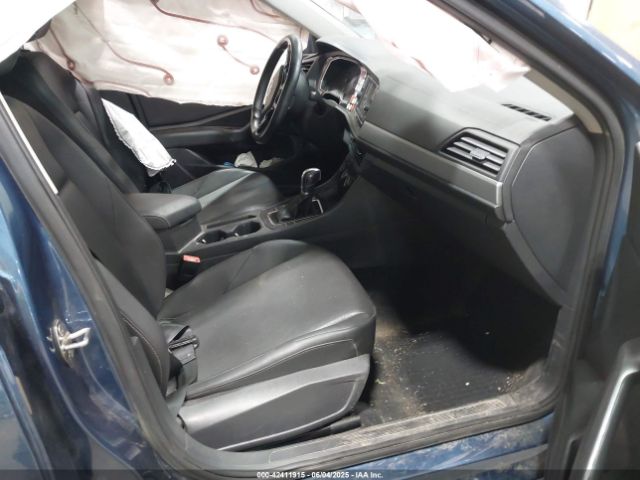 2019 VOLKSWAGEN JETTA 3VWCB7BU3KM180703 Photo 4