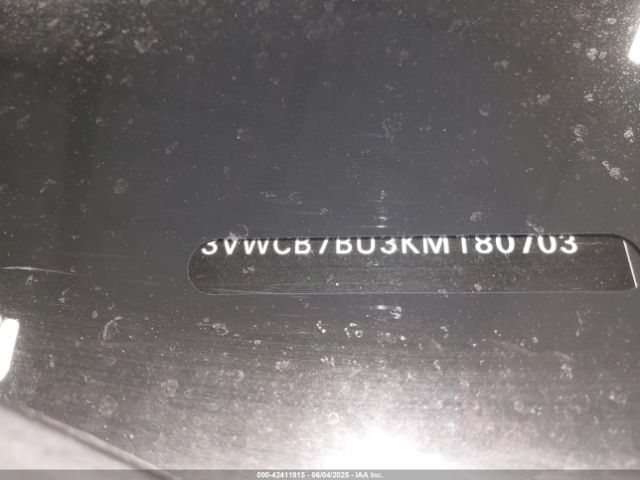 2019 VOLKSWAGEN JETTA 3VWCB7BU3KM180703 Photo 8