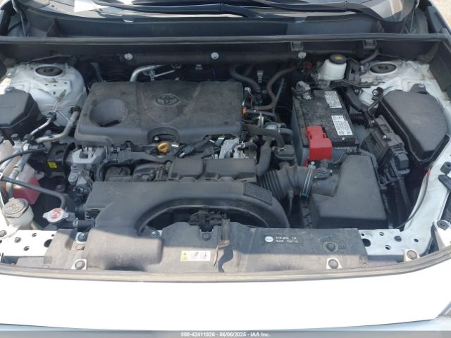 2T3P1RFV1MC209897 Toyota Rav4 Xle
