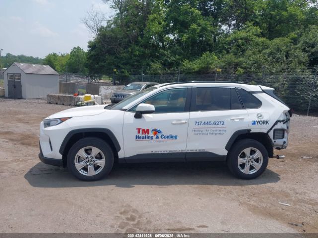 2T3P1RFV1MC209897 Toyota Rav4 Xle