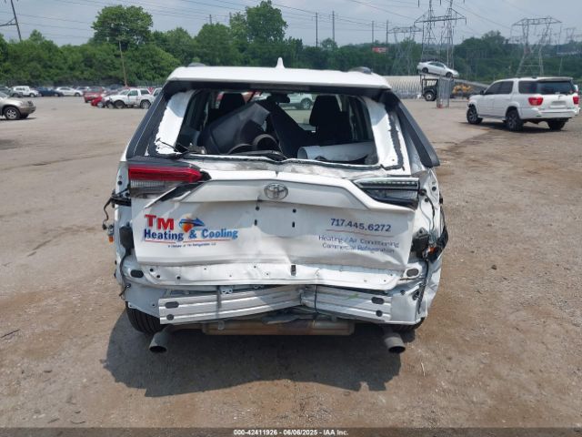 2T3P1RFV1MC209897 Toyota Rav4 Xle