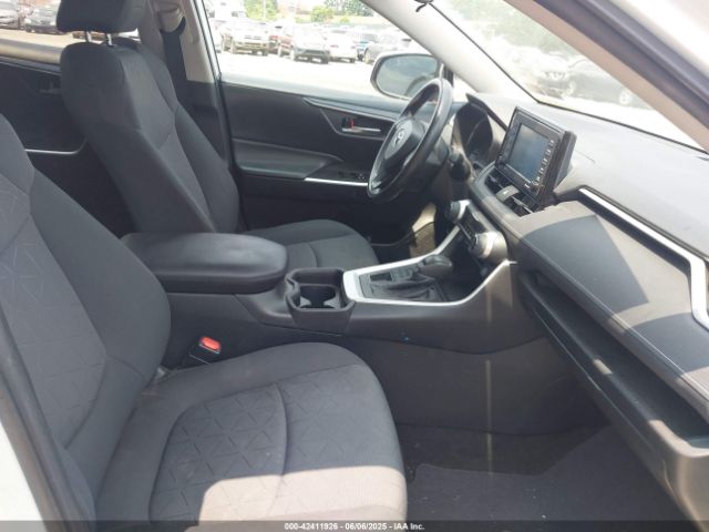 2T3P1RFV1MC209897 Toyota Rav4 Xle