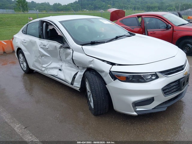 Chevrolet lfv - direct injection, variable valve timing, gen 1 2018 1G1ZD5ST7JF203104 Image 1