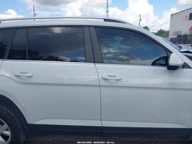 Volkswagen 2018 2018 1V2CR2CA1JC533699 Image 13