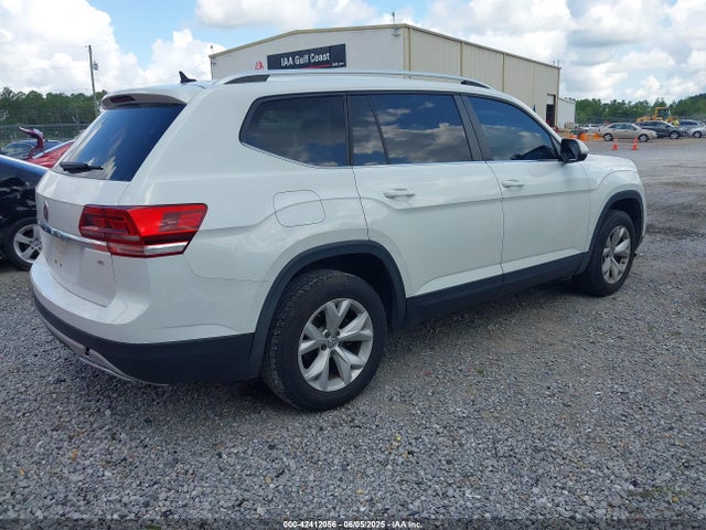 Volkswagen 2018 2018 1V2CR2CA1JC533699 Image 4