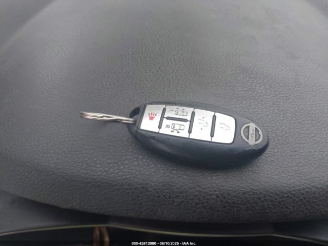 JN8AE2KP3H9167153 Nissan Quest Sv