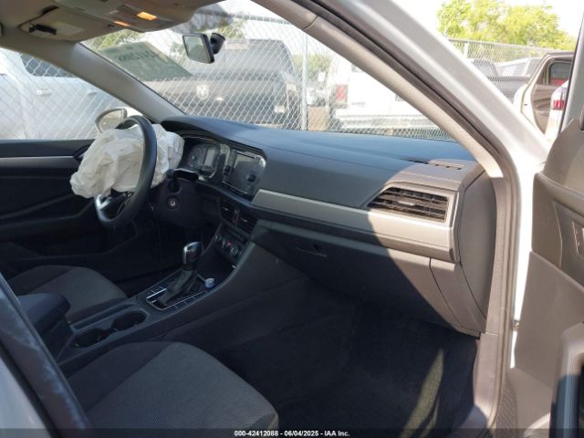 2019 VOLKSWAGEN JETTA 3VWC57BU8KM075405 Photo 4