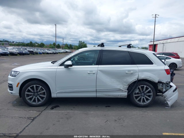 WA1LAAF70HD037665 Audi Q7