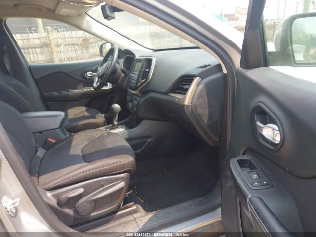 2015 JEEP CHEROKEE 1C4PJLCB5FW608516 Photo 4