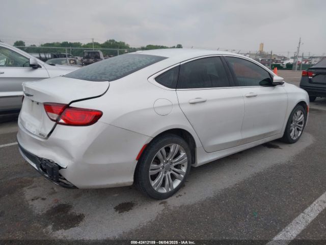 2015 CHRYSLER 200 1C3CCCAB7FN560006 Photo 3