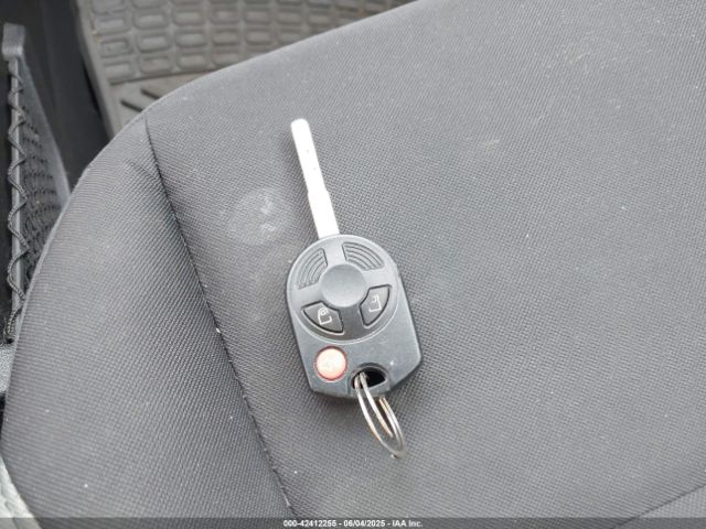 1FMCU0F75EUE27224 Ford Escape