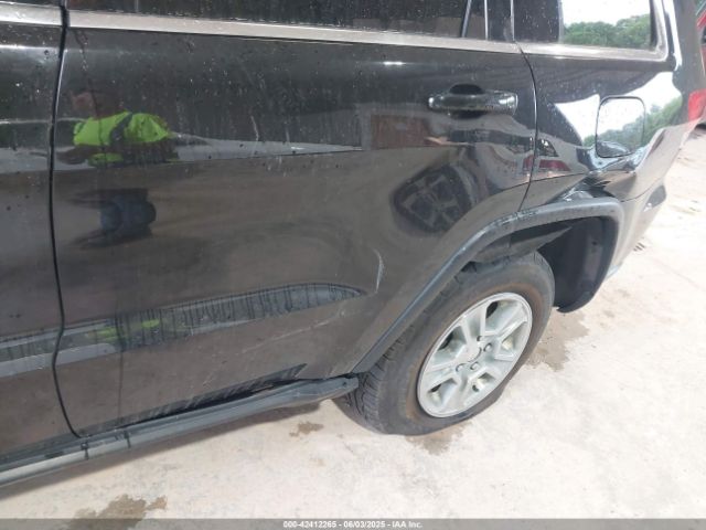 1C4RJFAG5EC224907 Jeep Grand Cherokee Laredo