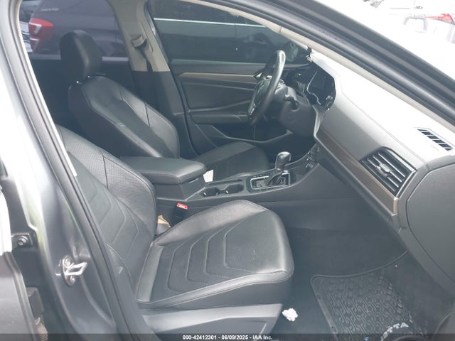 3VWG57BU1KM133467 Volkswagen 1.4 tsi